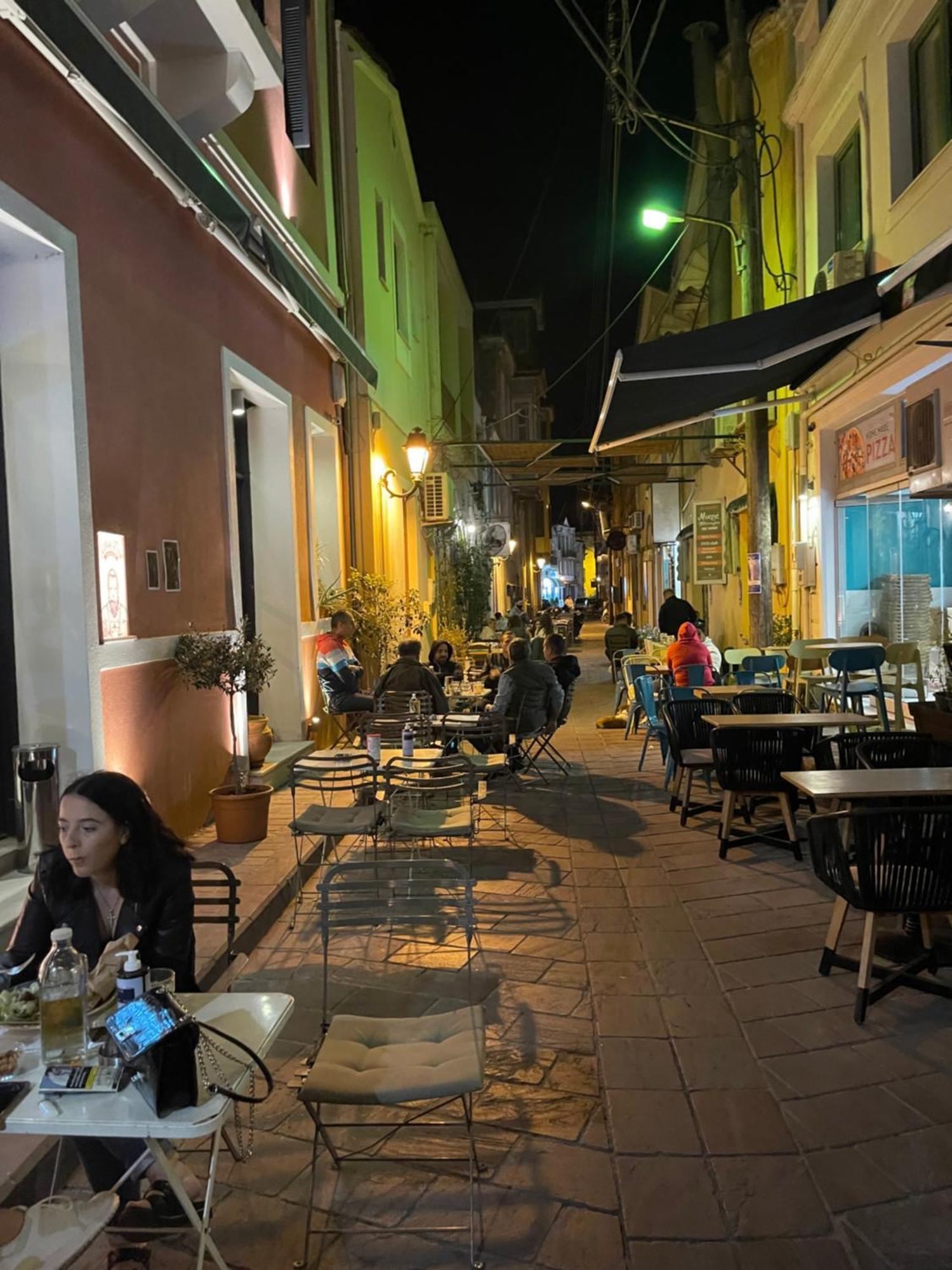 Alley Rooms Mytilene Exterior photo